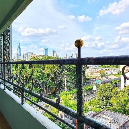 曼谷 蒙大拿沙东旅馆酒店 外观 照片